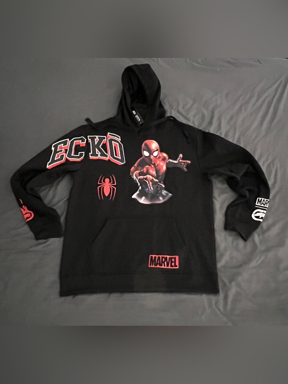 Spider-Man Marc Ecko Marvel Hoodie Pullover Sweatshirt New